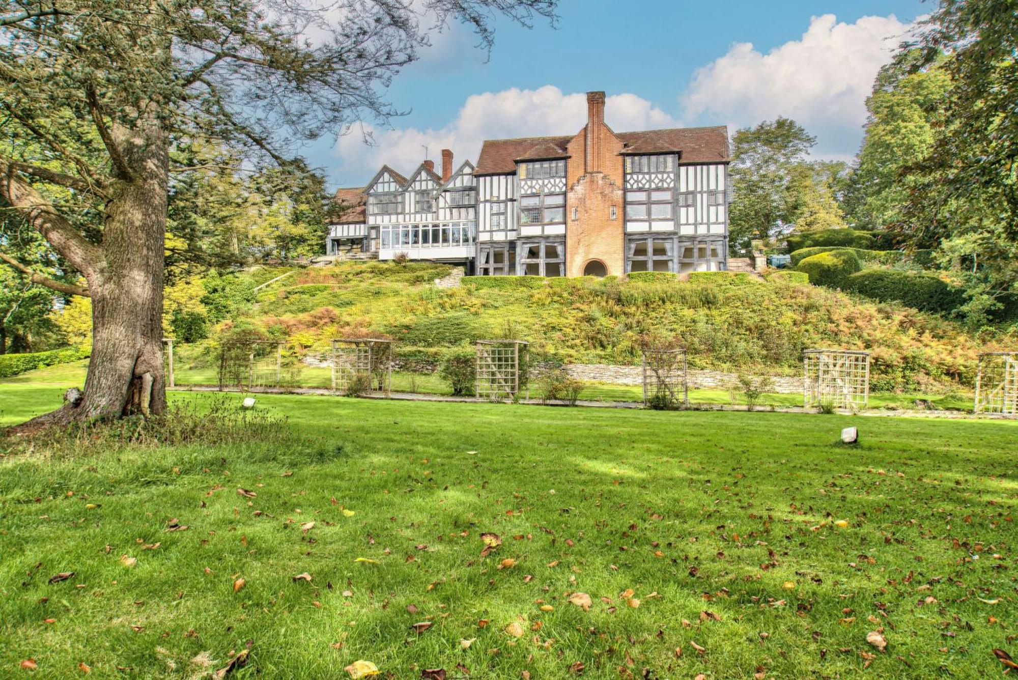 Вилла Caer Beris Manor By Group Retreats Билт-Уэлс Экстерьер фото